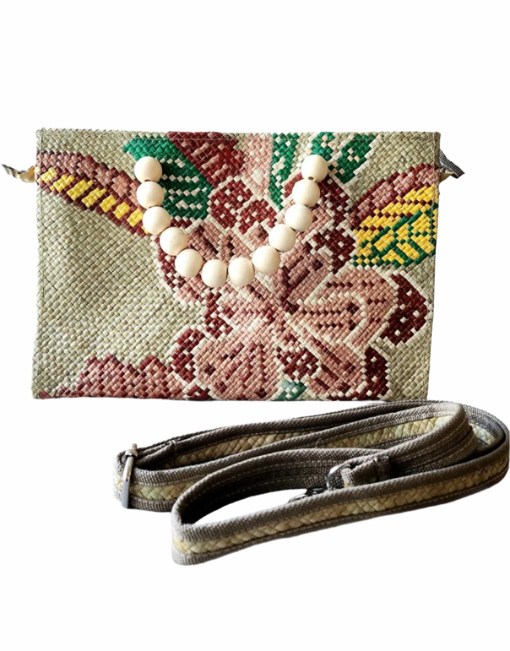 Stylish Handwoven Amparo Bag, designed with a blend of tradition and modern fashion, supporting local artisans.